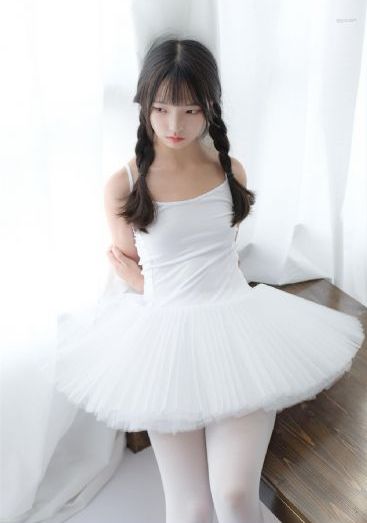 女老师二