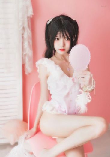 年轻妈妈的