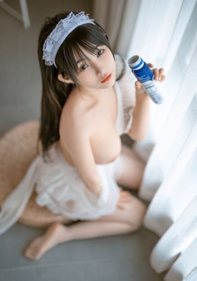 机械女警