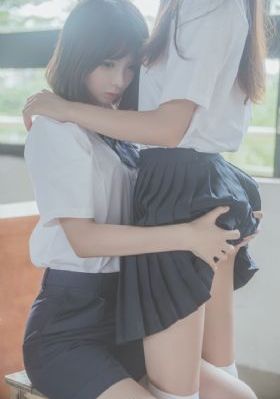 动漫美女被狂揉下部