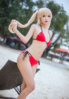 隔壁家的姐姐