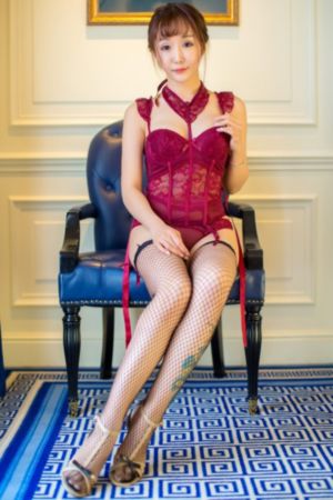 菅野亜梨沙